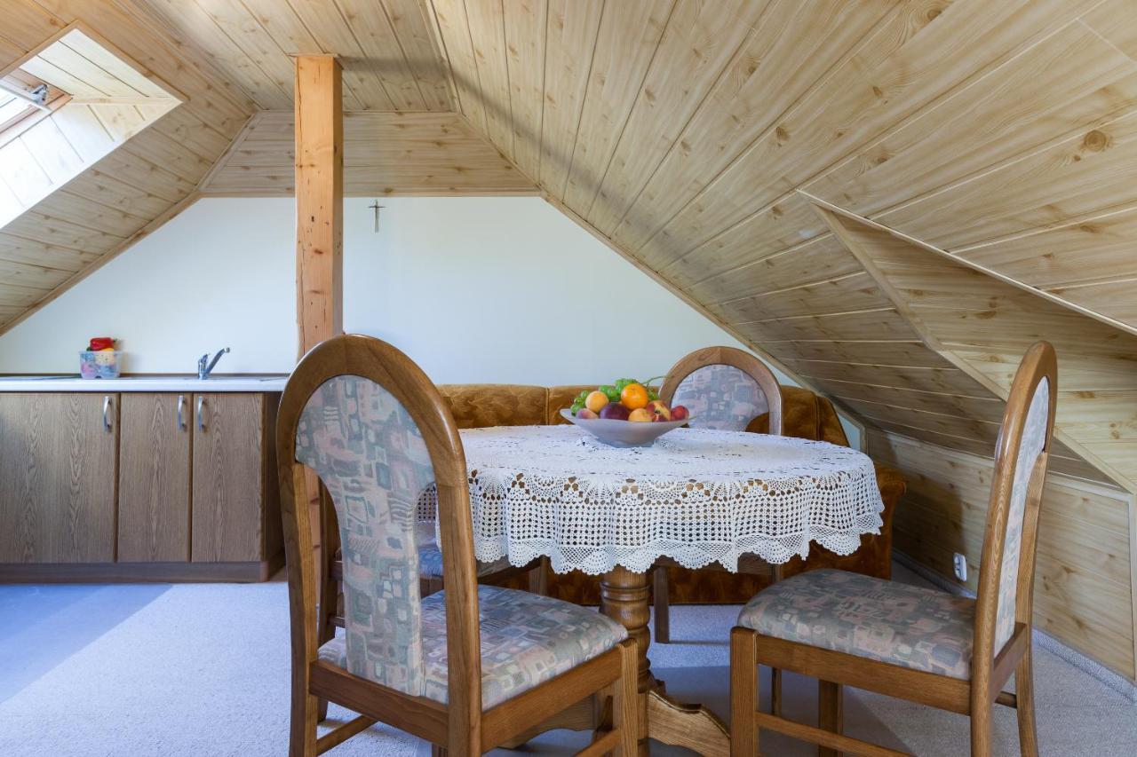 Ferienwohnung Pod Lwem Pobierowo Exterior foto