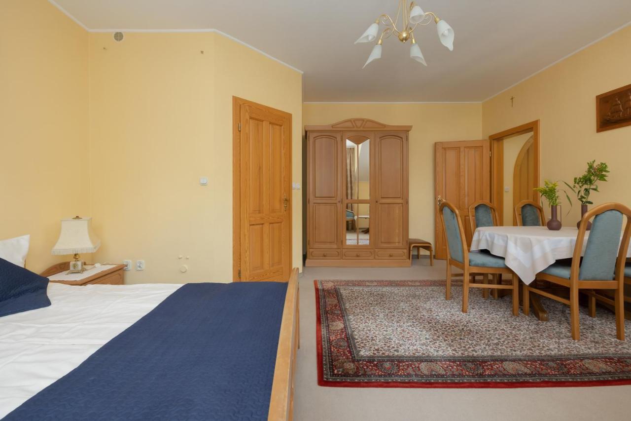 Ferienwohnung Pod Lwem Pobierowo Exterior foto